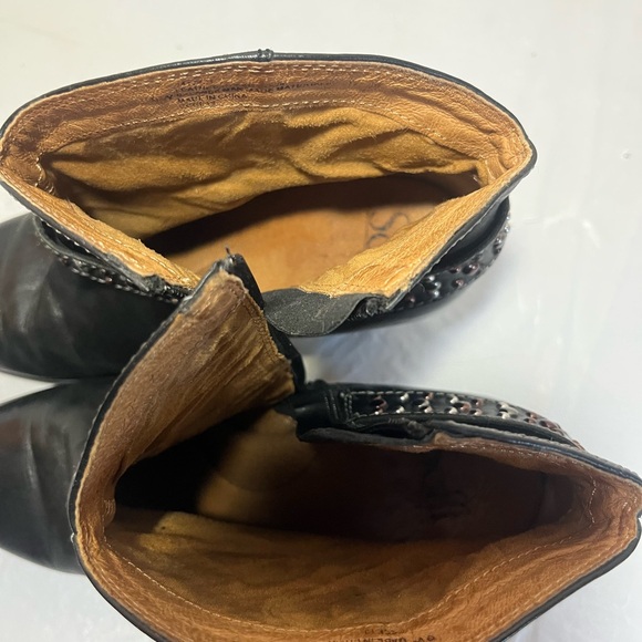 Sofft Noreen Black Leather Studded Harness Heeled Ankle Cowboy‎ Boot - Picture 11 of 15